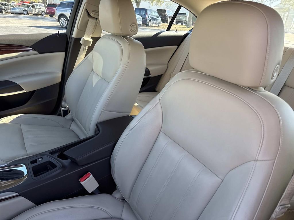 Used 2015 Buick Regal image 21