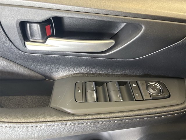 New 2026 Toyota Grand Highlander XLE image 16