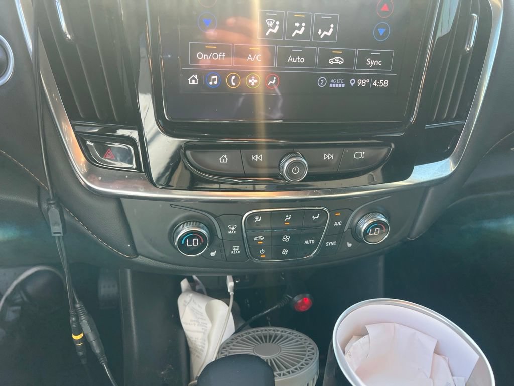 Used 2021 Chevrolet Traverse LT FWD image 37