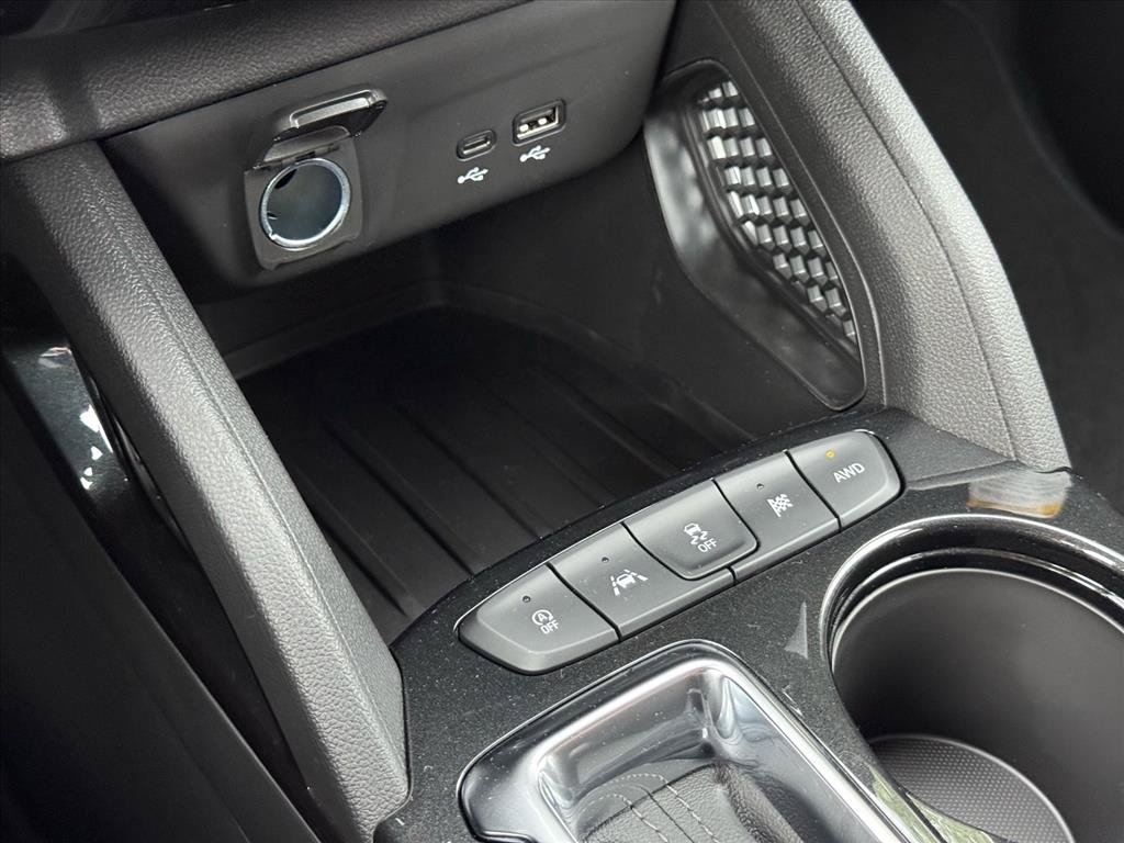New 2026 Chevrolet TrailBlazer LT w/ Midnight Edition AWD/4WD image 14