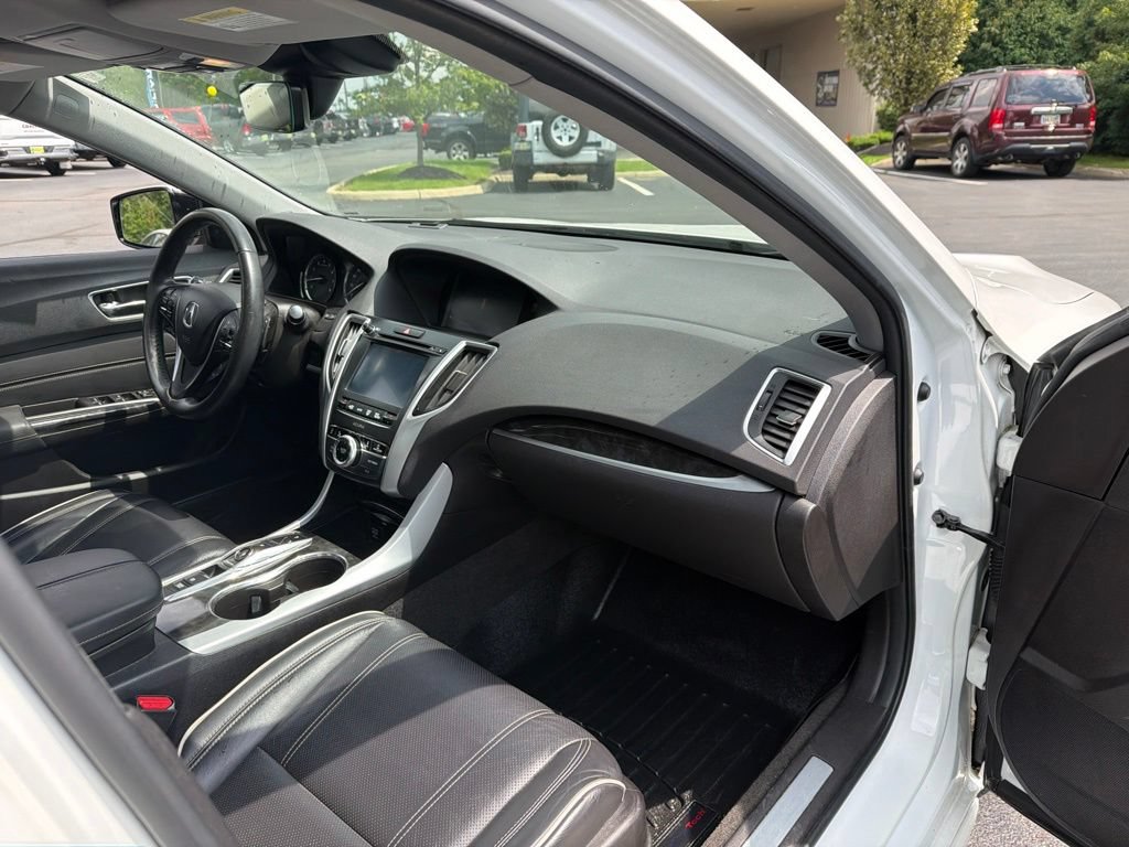 Used 2018 Acura TLX w/ Technology Package FWD image 45