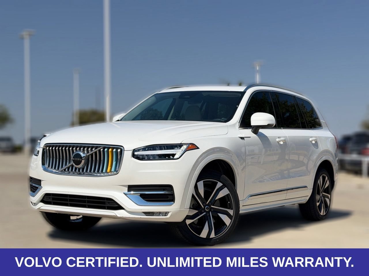 Certified 2024 Volvo XC90 B5 Core w/ Protection Package Premier AWD/4WD image 3