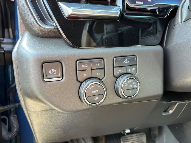 Used 2023 Chevrolet Silverado 1500 LT Trail Boss w/ Protection Package AWD/4WD image 12