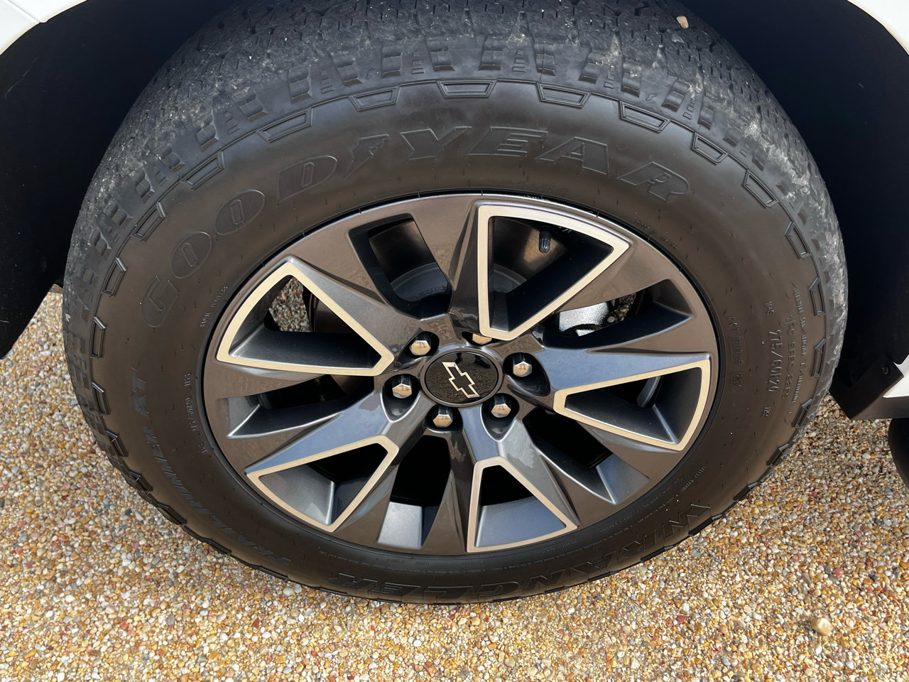 Used 2023 Chevrolet Tahoe Z71 w/ Z71 Off-Road Package image 14