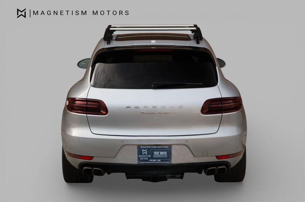 Used 2015 Porsche Macan Turbo image 8