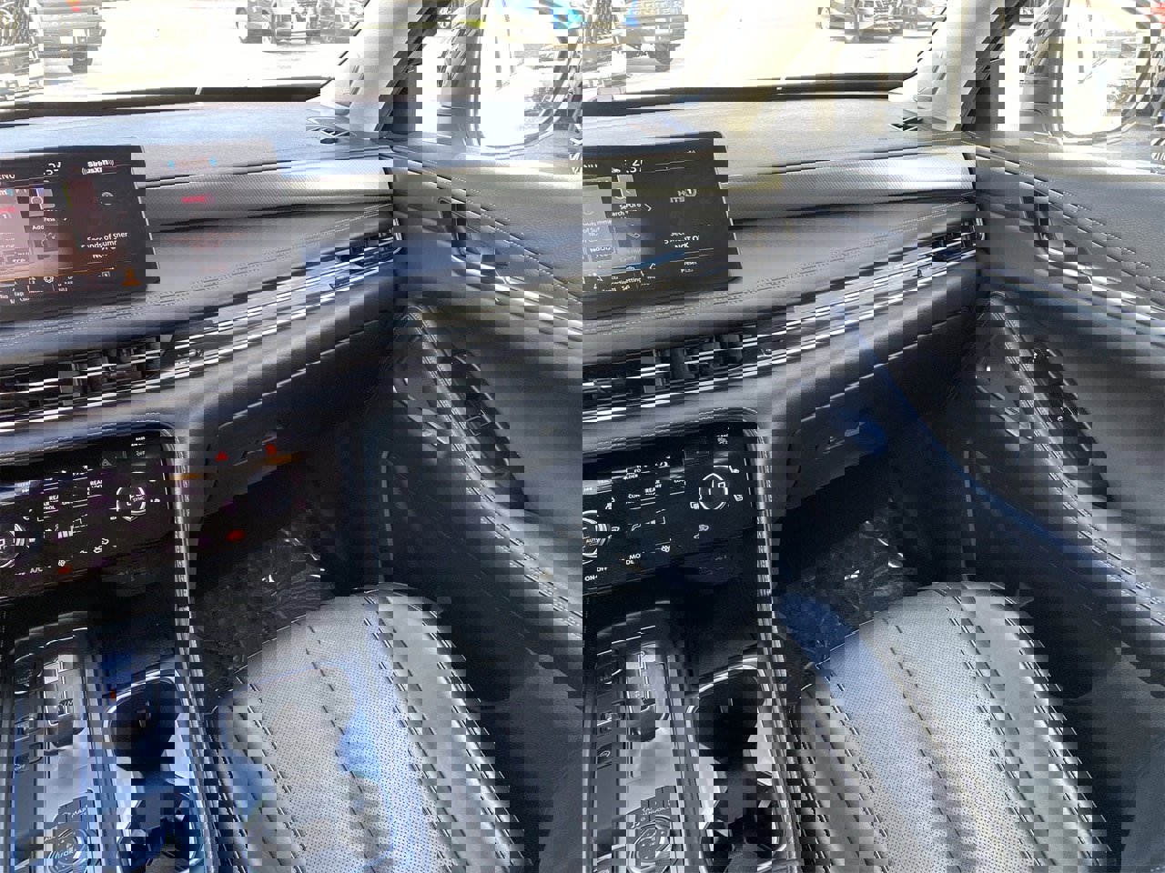 Certified 2022 INFINITI QX60 Luxe w/ Performance Audio Package image 19