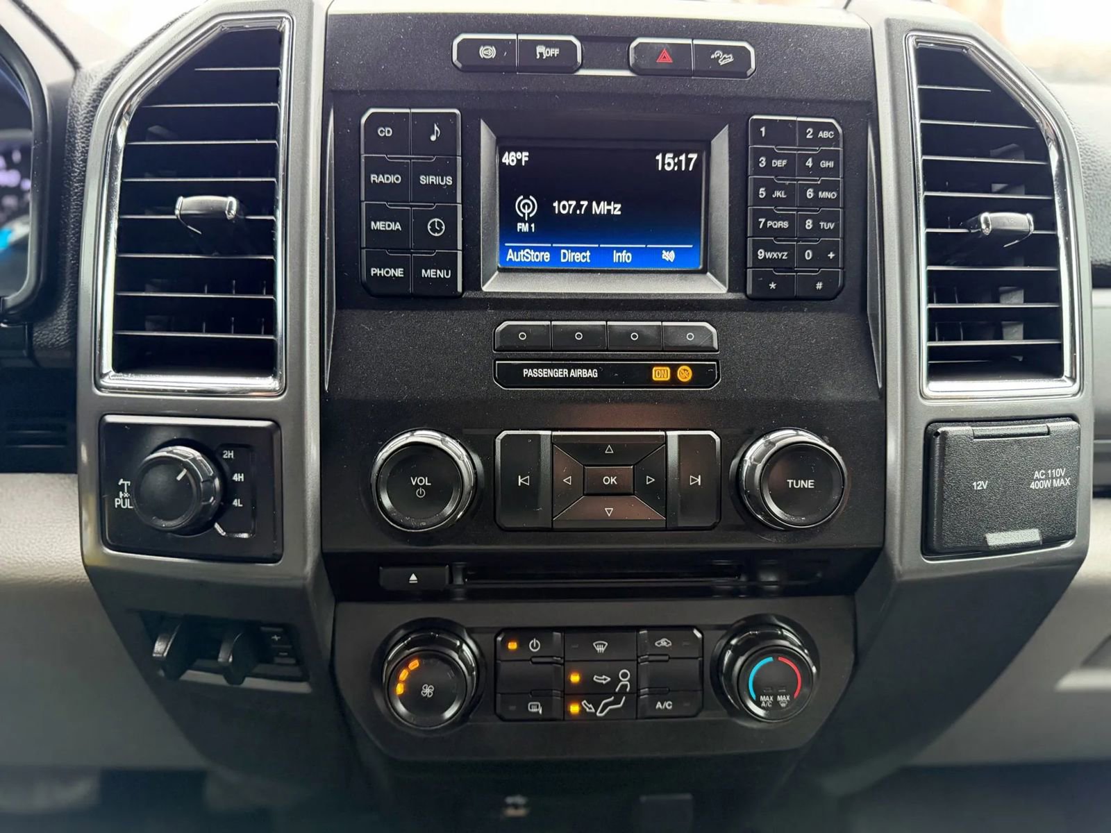 Used 2018 Ford F250 XLT w/ FX4 Off-Road Package image 13