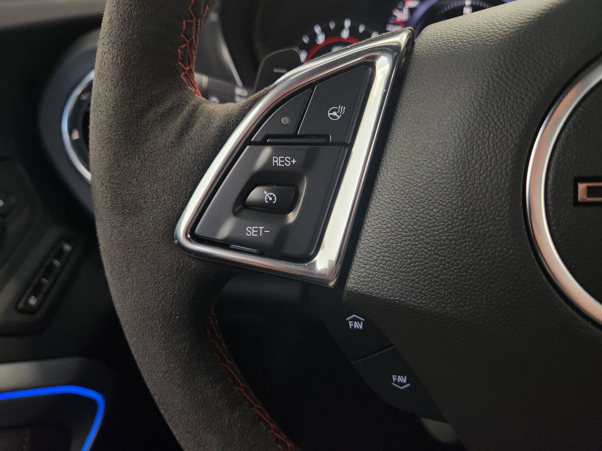 Used 2024 Chevrolet Camaro ZL1 RWD image 30