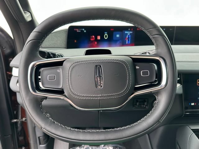 New 2027 Lincoln Navigator Reserve w/ Jet Appearance Package AWD/4WD image 8