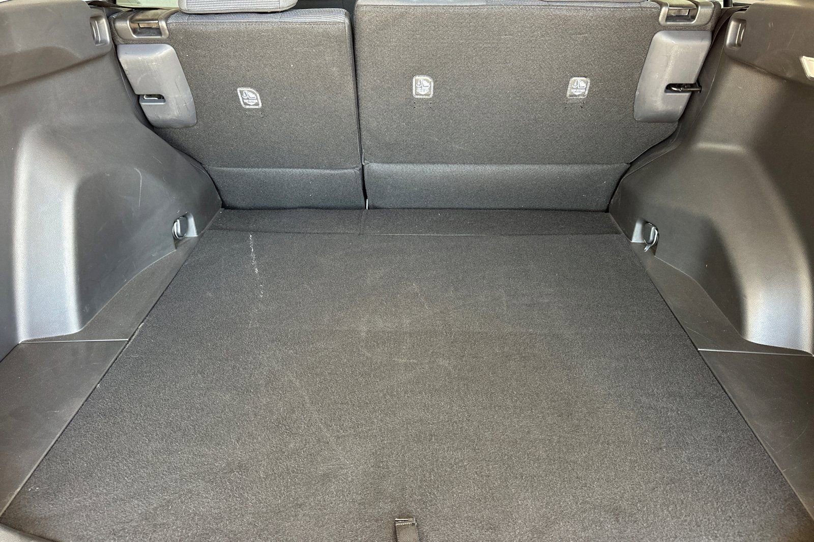 Used 2025 Toyota RAV4 LE image 15