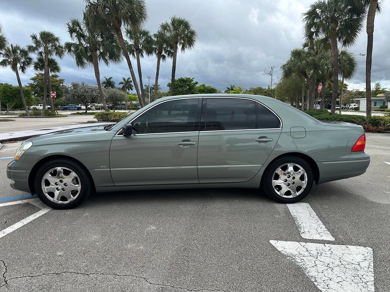 Used 2003 Lexus LS 430 image 7
