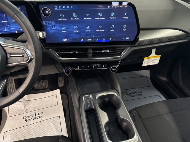 New 2026 Chevrolet Equinox EV LT image 19