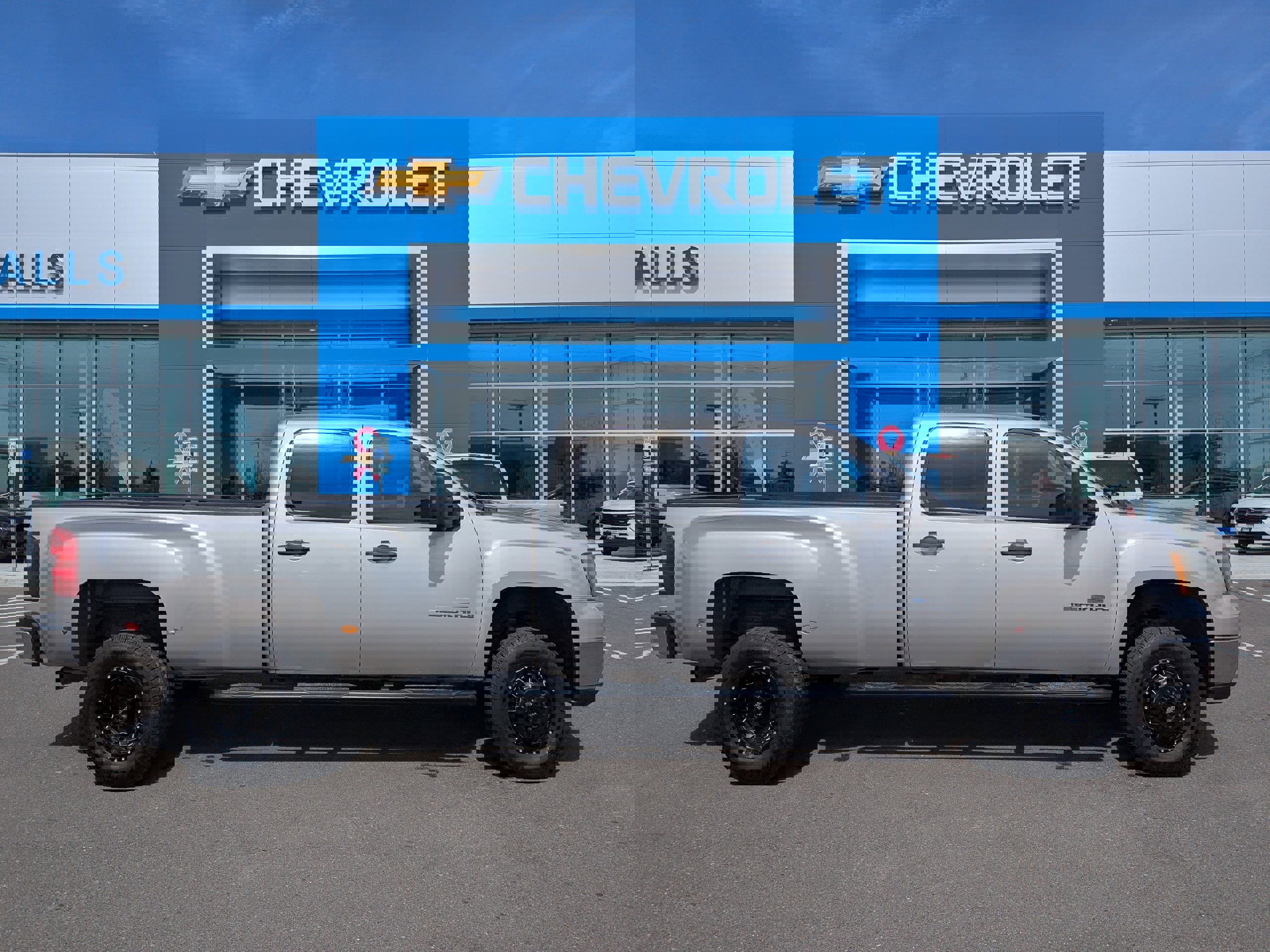 Used 2008 GMC Sierra 3500 SLE image 32
