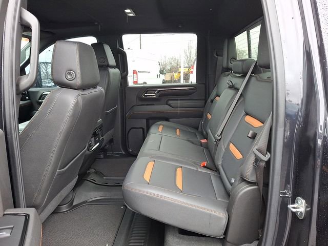 Used 2024 GMC Sierra 2500 AT4 w/ AT4 Premium Plus Package image 8