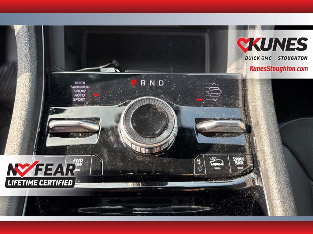 Used 2023 Jeep Grand Cherokee Trailhawk w/ Luxury Tech Group III image 36