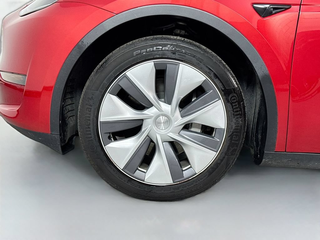 Used 2023 Tesla Model Y Long Range AWD/4WD image 9