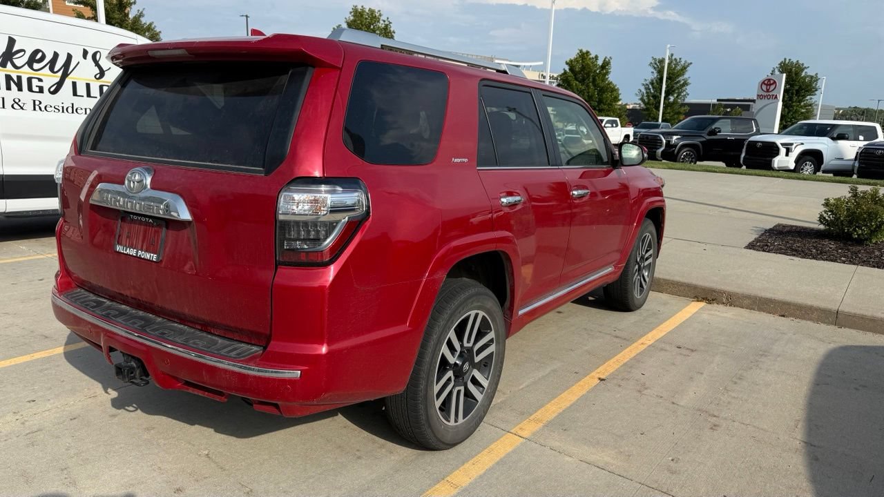 Certified 2022 Toyota 4Runner Limited AWD/4WD image 6