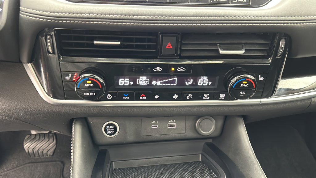 Used 2023 Nissan Rogue SL w/ SL Premium Package AWD/4WD image 18