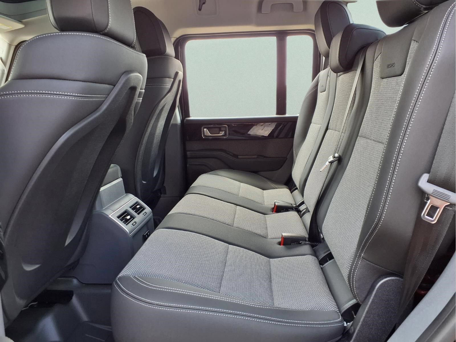 New 2025 INEOS Grenadier Quartermaster AWD/4WD image 10