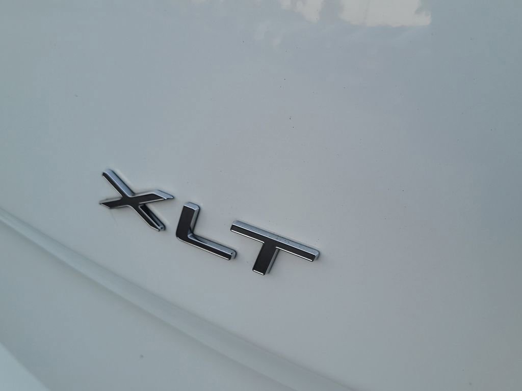 Used 2022 Ford Transit Connect XLT image 6