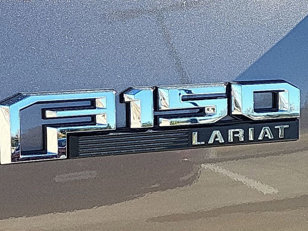 Used 2018 Ford F150 Lariat w/ Equipment Group 502A Luxury image 39