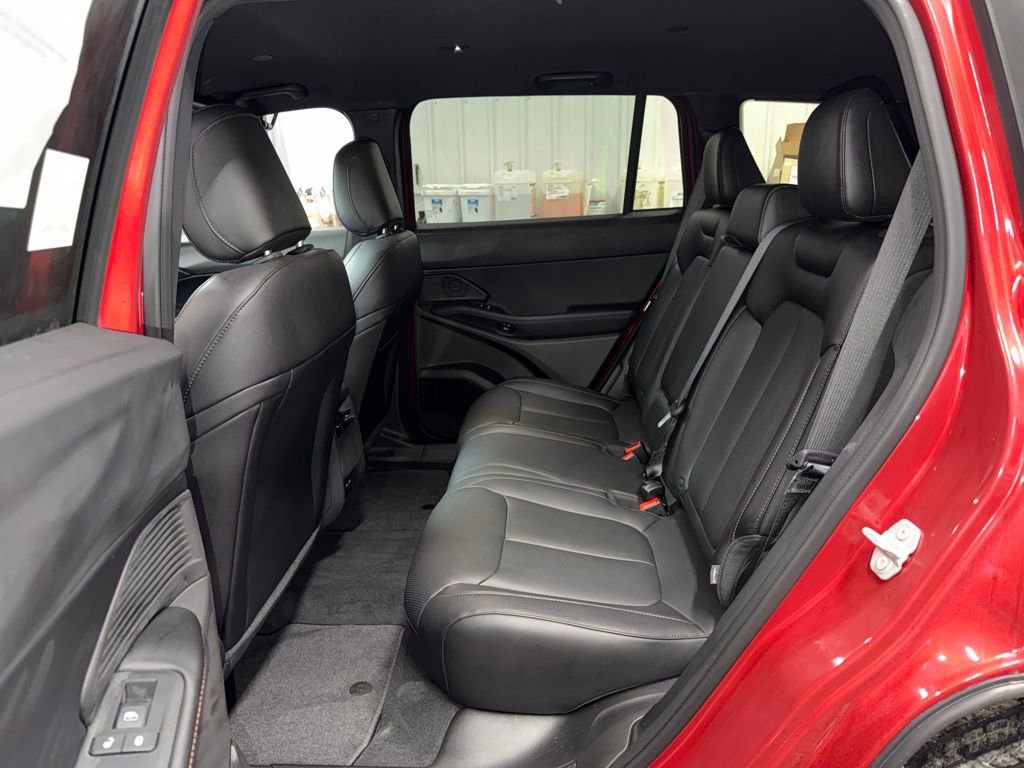 New 2026 Jeep Cherokee Limited image 17