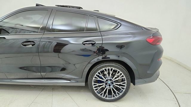 Used 2026 BMW X6 xDrive40i image 10