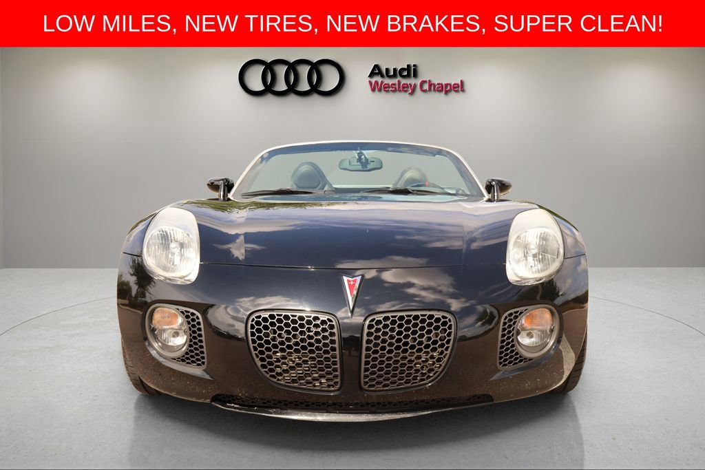 Used 2007 Pontiac Solstice GXP w/ Premium Package RWD image 9