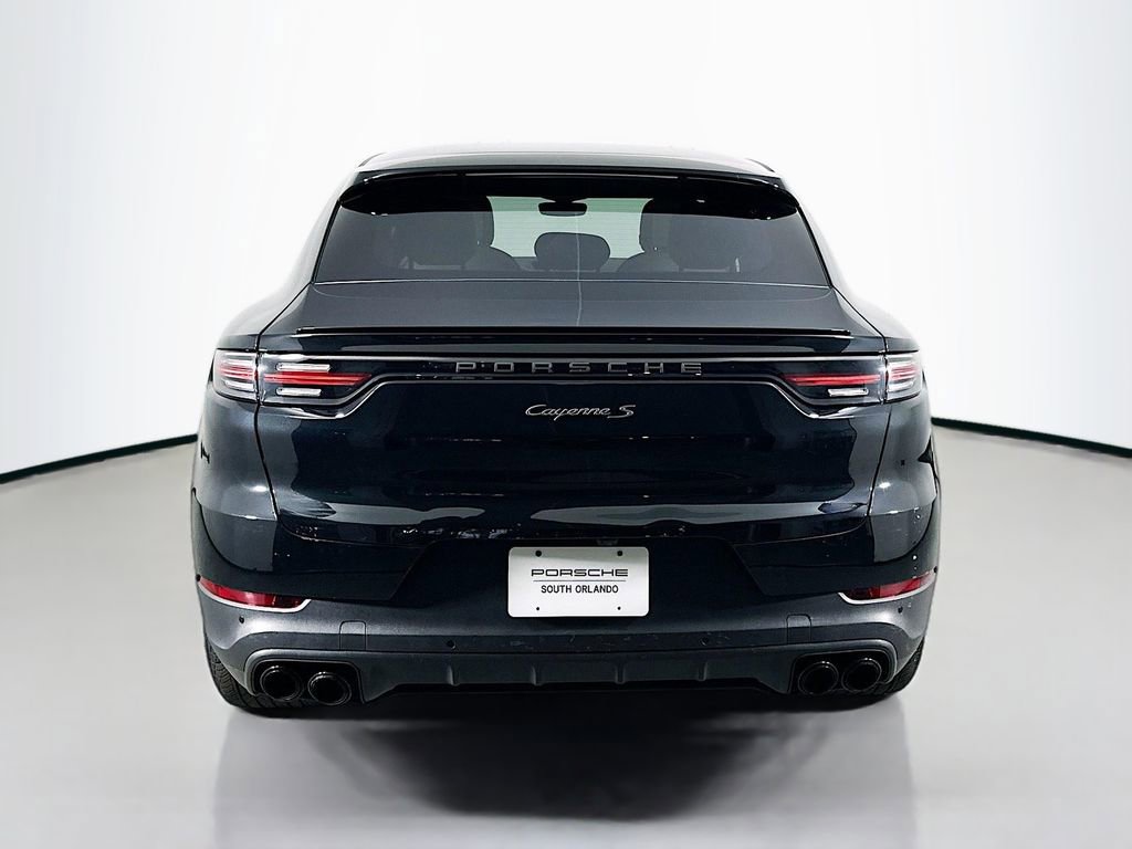 Used 2023 Porsche Cayenne S image 10