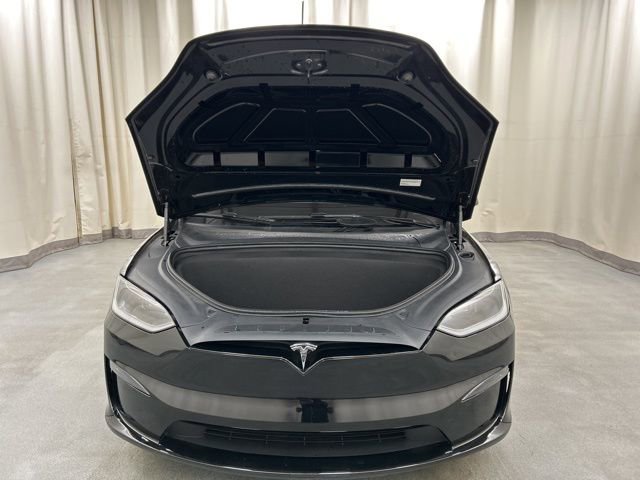 Used 2024 Tesla Model X image 26
