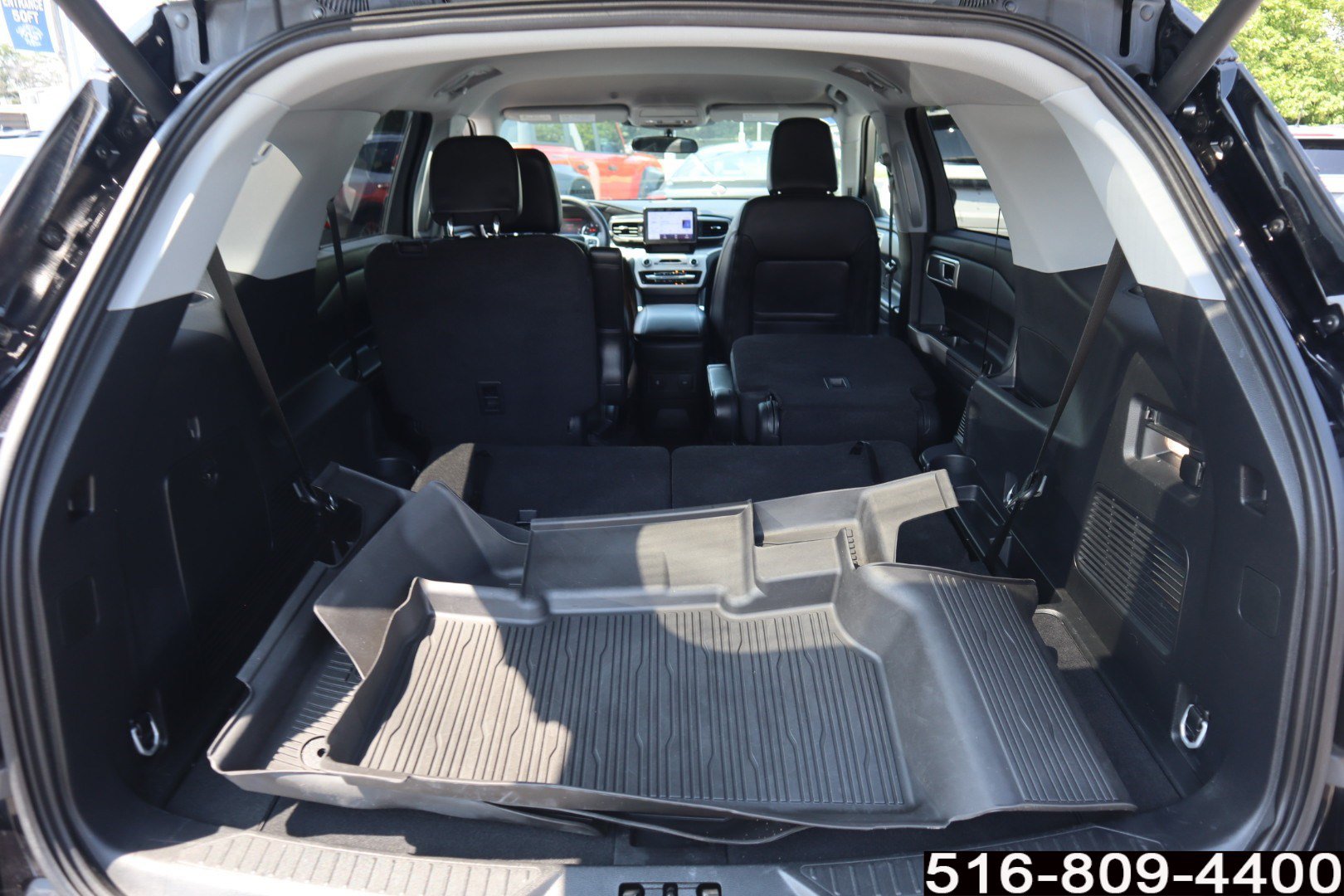 Used 2023 Ford Explorer XLT w/ Equipment Group 202A AWD/4WD image 27