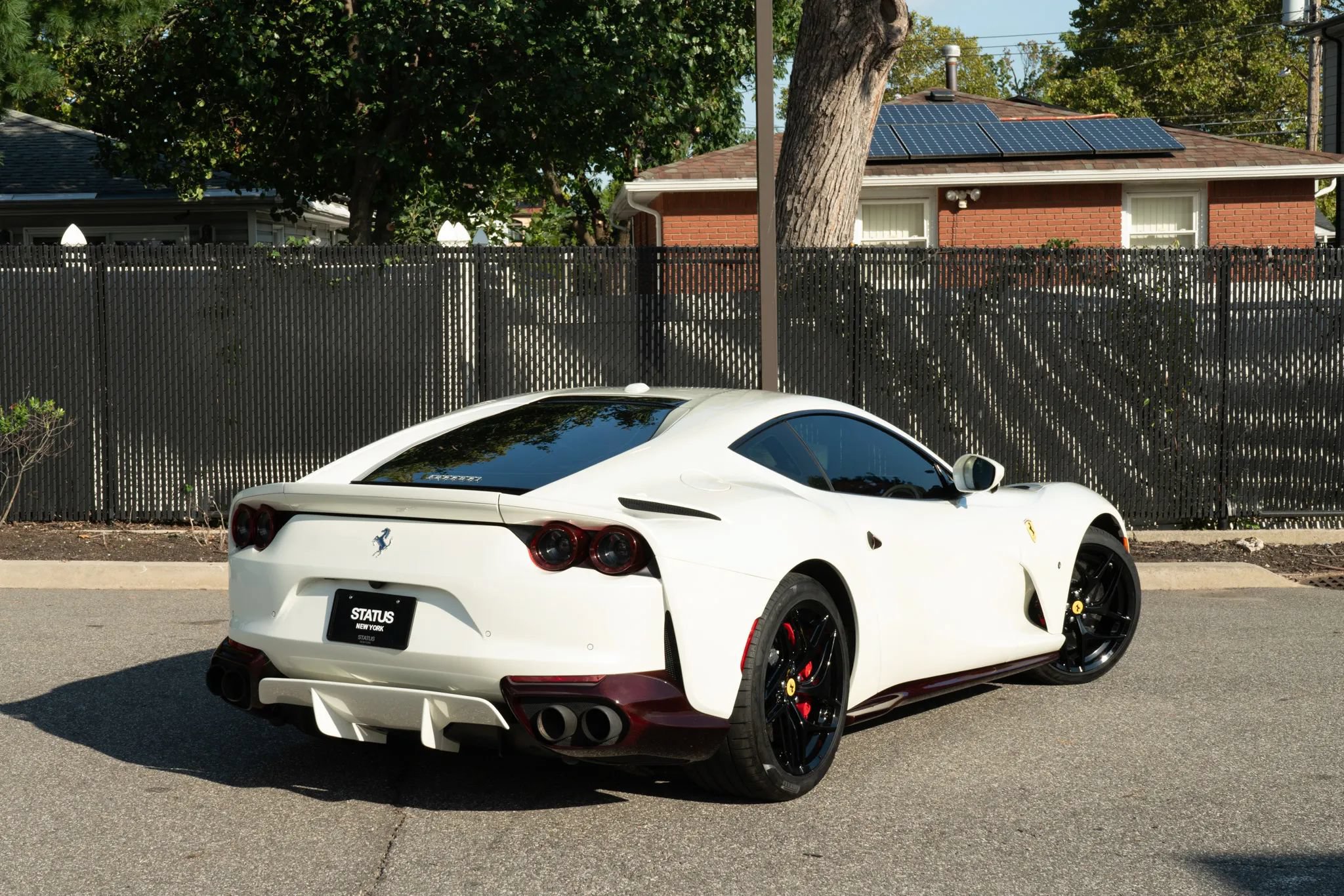 Used 2020 Ferrari 812 Superfast RWD image 43