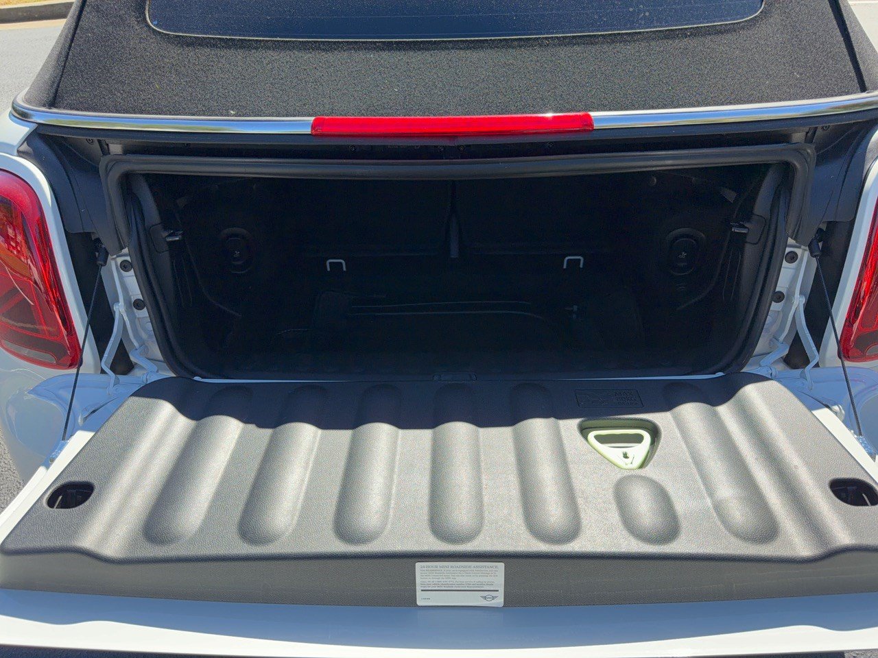 Certified 2024 MINI Cooper S w/ Seaside Edition FWD image 28