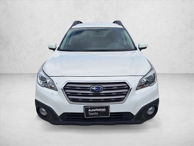 Used 2017 Subaru Outback 2.5i AWD/4WD image 2