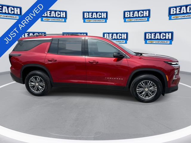 New 2026 Chevrolet Traverse LT w/ Driver Confidence Package FWD image 9