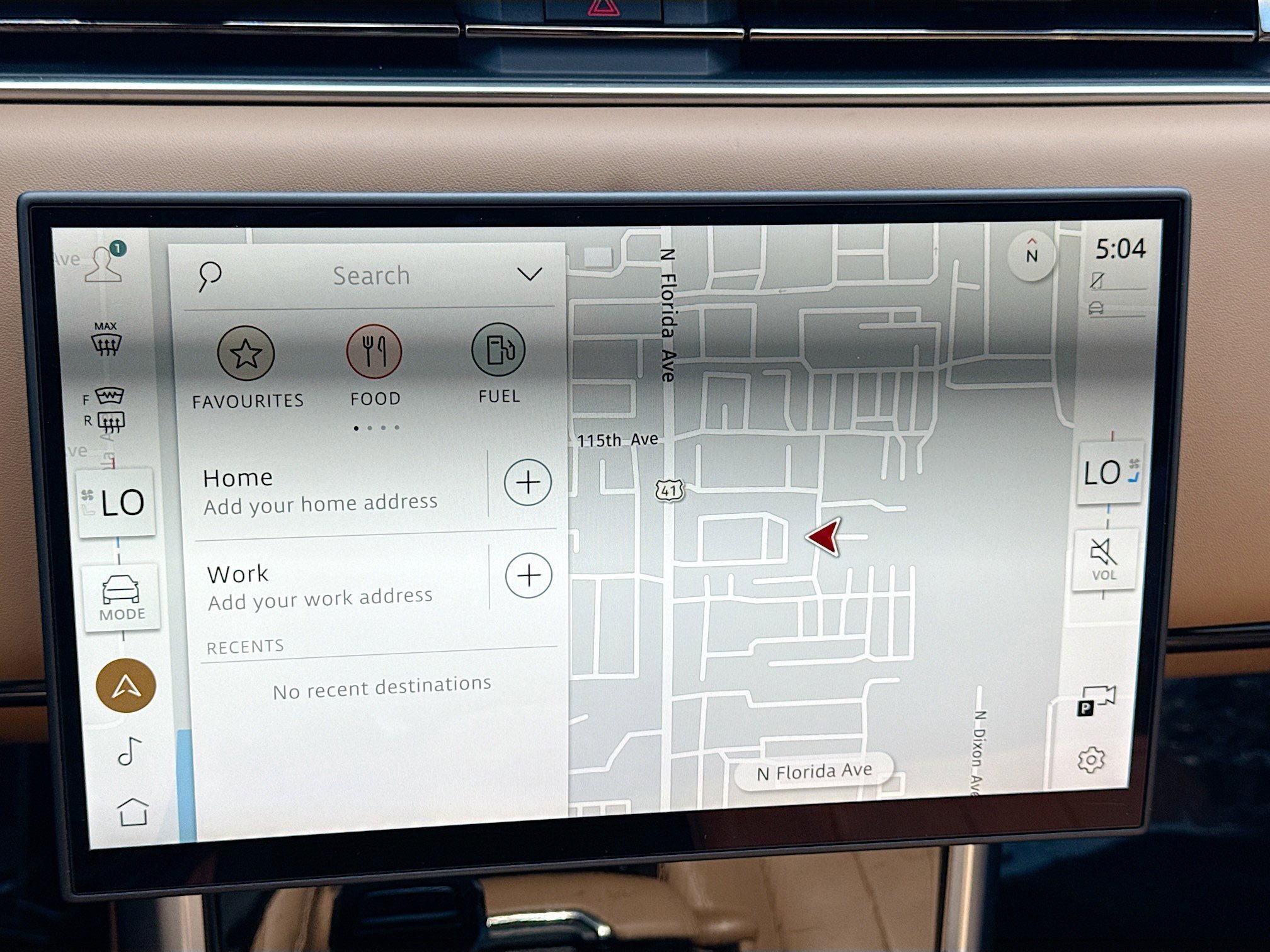 Used 2025 Land Rover Range Rover Long Wheelbase Autobiography image 32