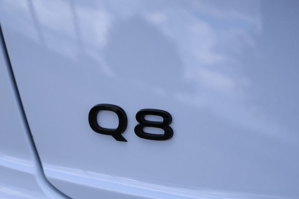 New 2026 Audi Q8 Prestige image 9