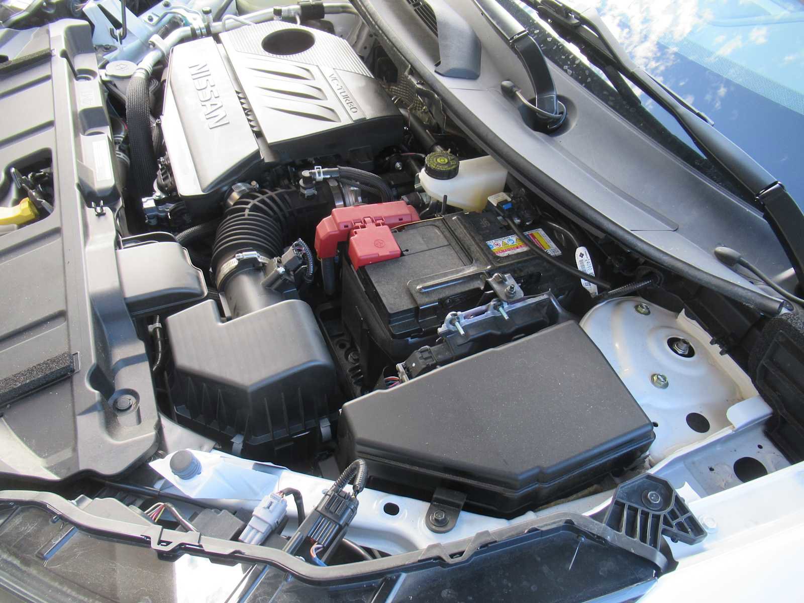 Used 2024 Nissan Rogue SV image 15