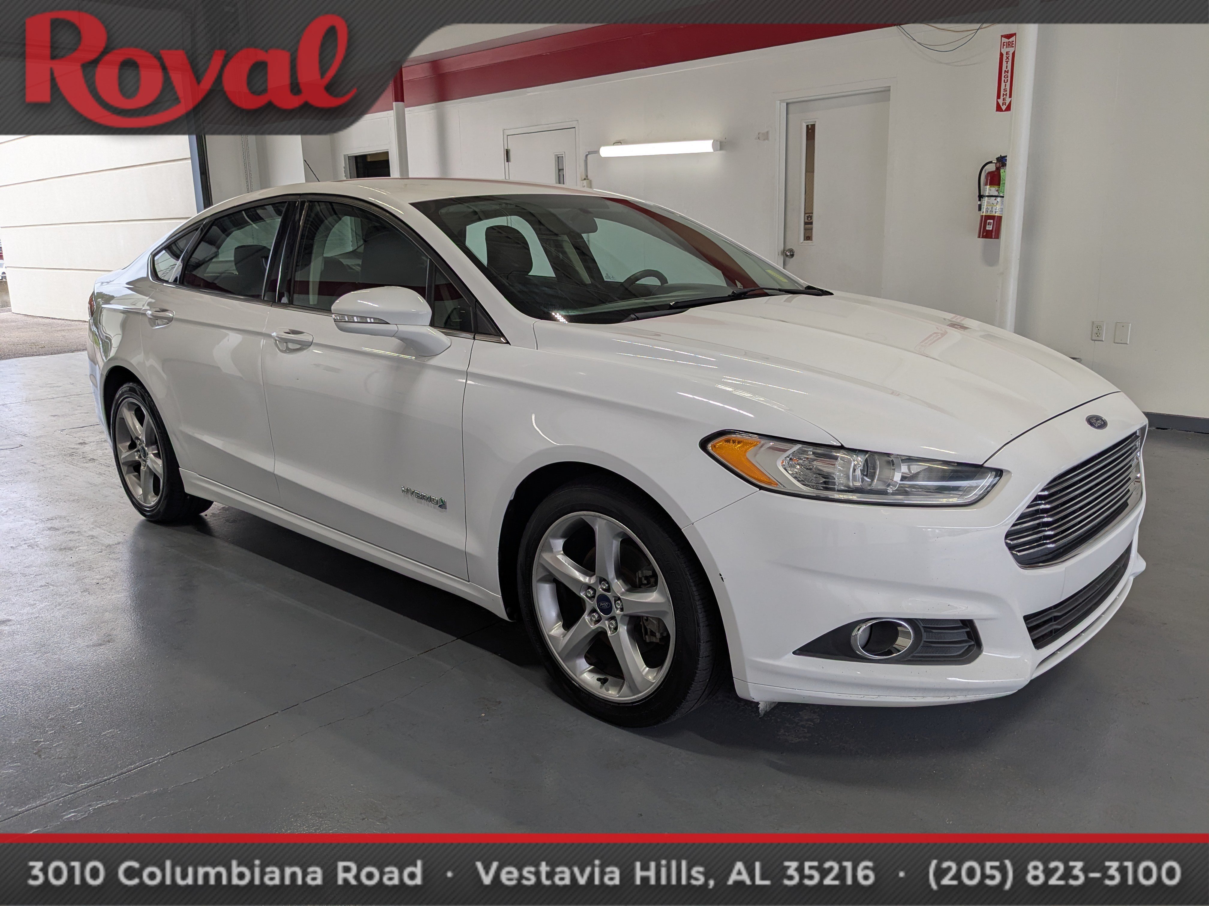 Used 2013 Ford Fusion SE FWD image 5