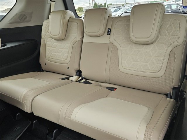 New 2026 Nissan Armada Platinum image 9