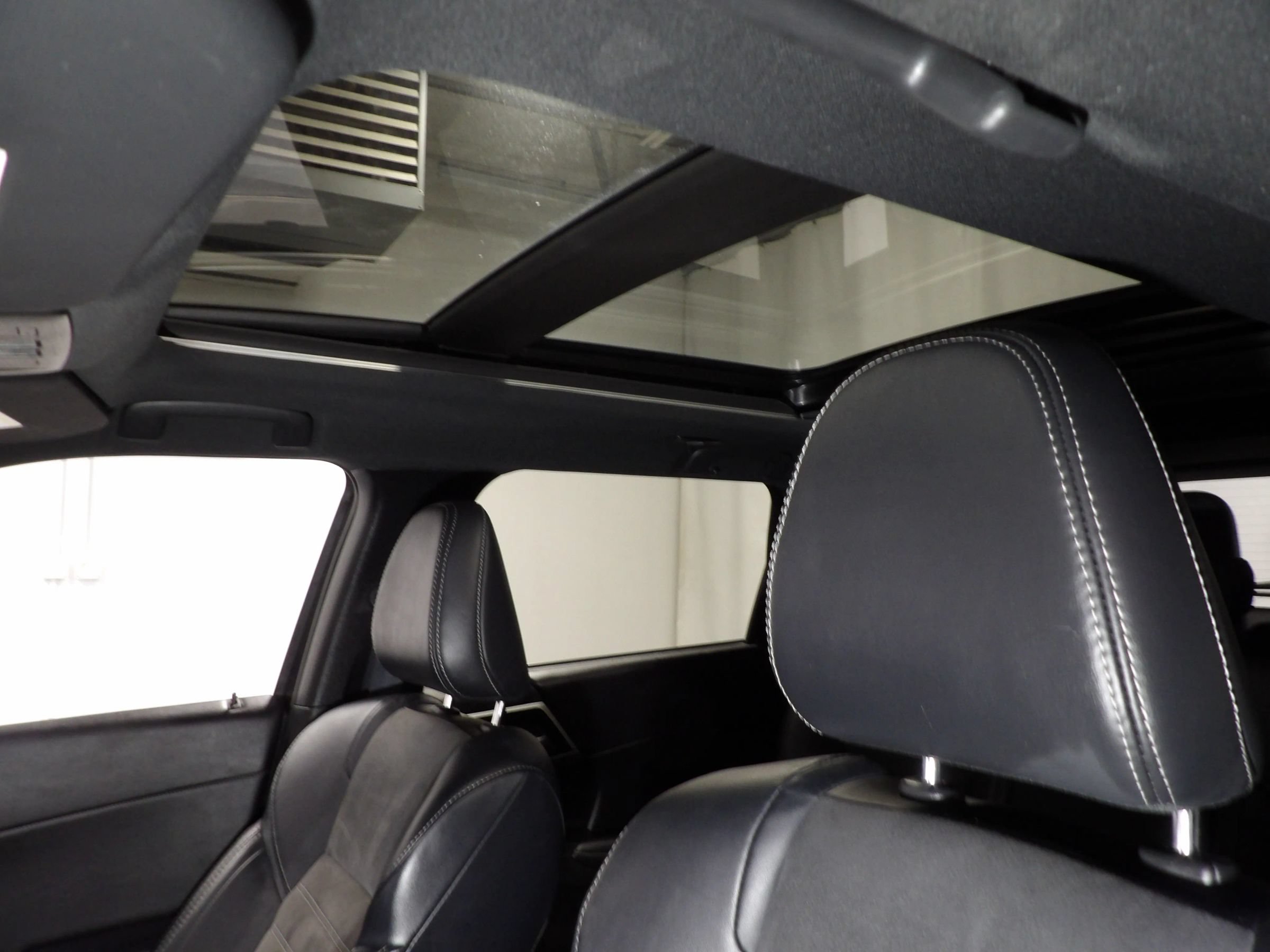 Used 2024 Mitsubishi Outlander SE Black Edition AWD/4WD image 14