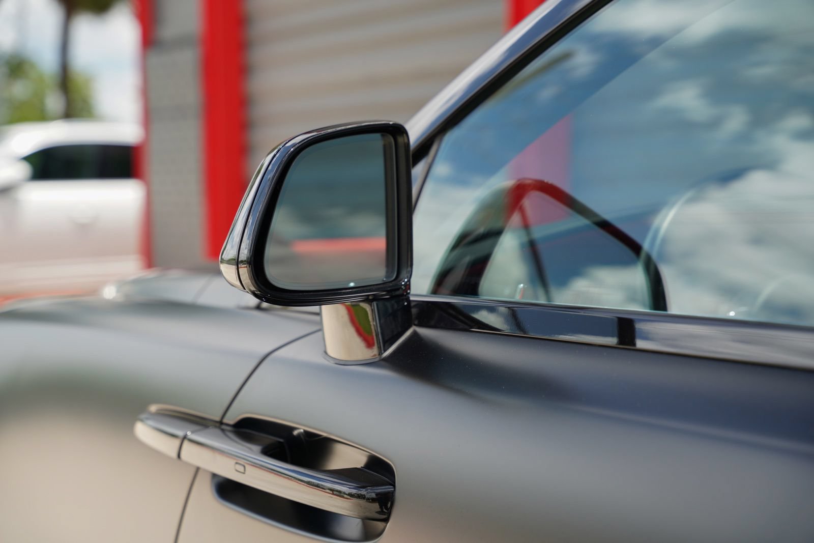 Used 2020 Rolls-Royce Wraith RWD image 17