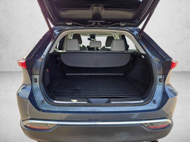 Used 2021 Toyota Venza Limited AWD/4WD image 6