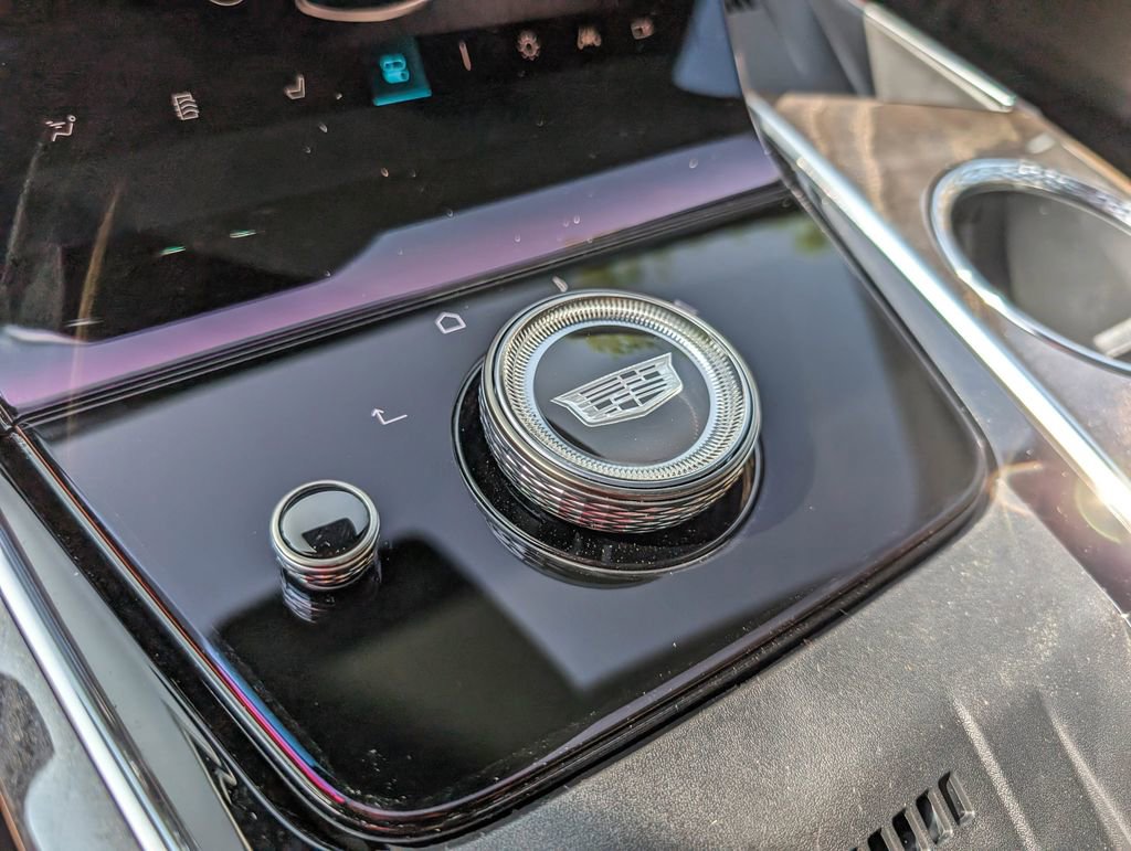 New 2025 Cadillac Escalade IQ Luxury 2 AWD/4WD image 35