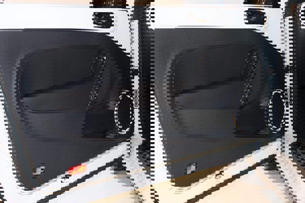 Used 2012 Volkswagen Beetle 2.5 image 28