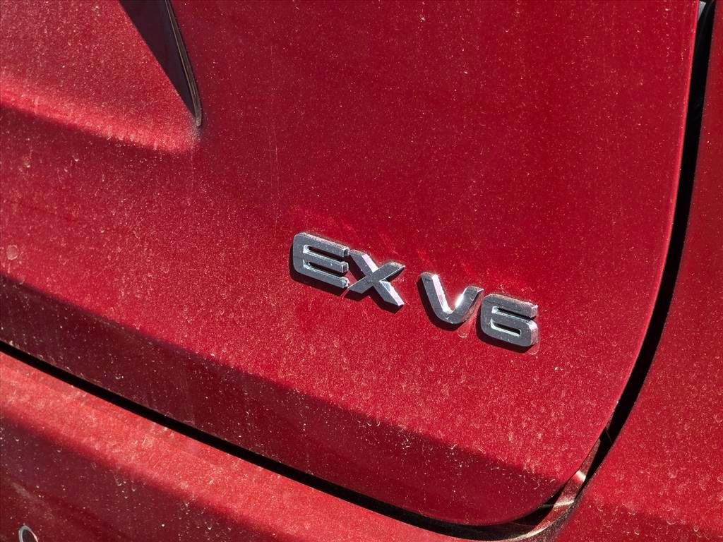 Used 2018 Kia Sorento EX w/ EX Advanced Touring Package image 16