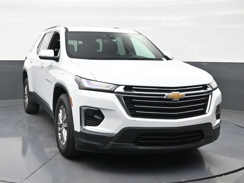 Used 2023 Chevrolet Traverse LT FWD image 7