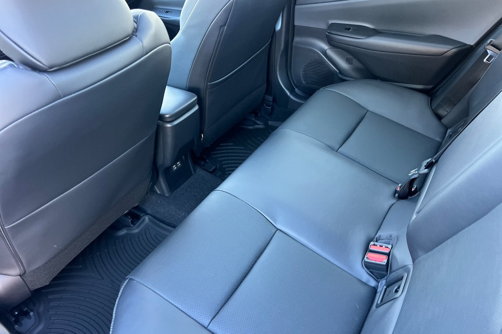 New 2026 Toyota Prius Limited w/ Limited Premium Package FWD image 11