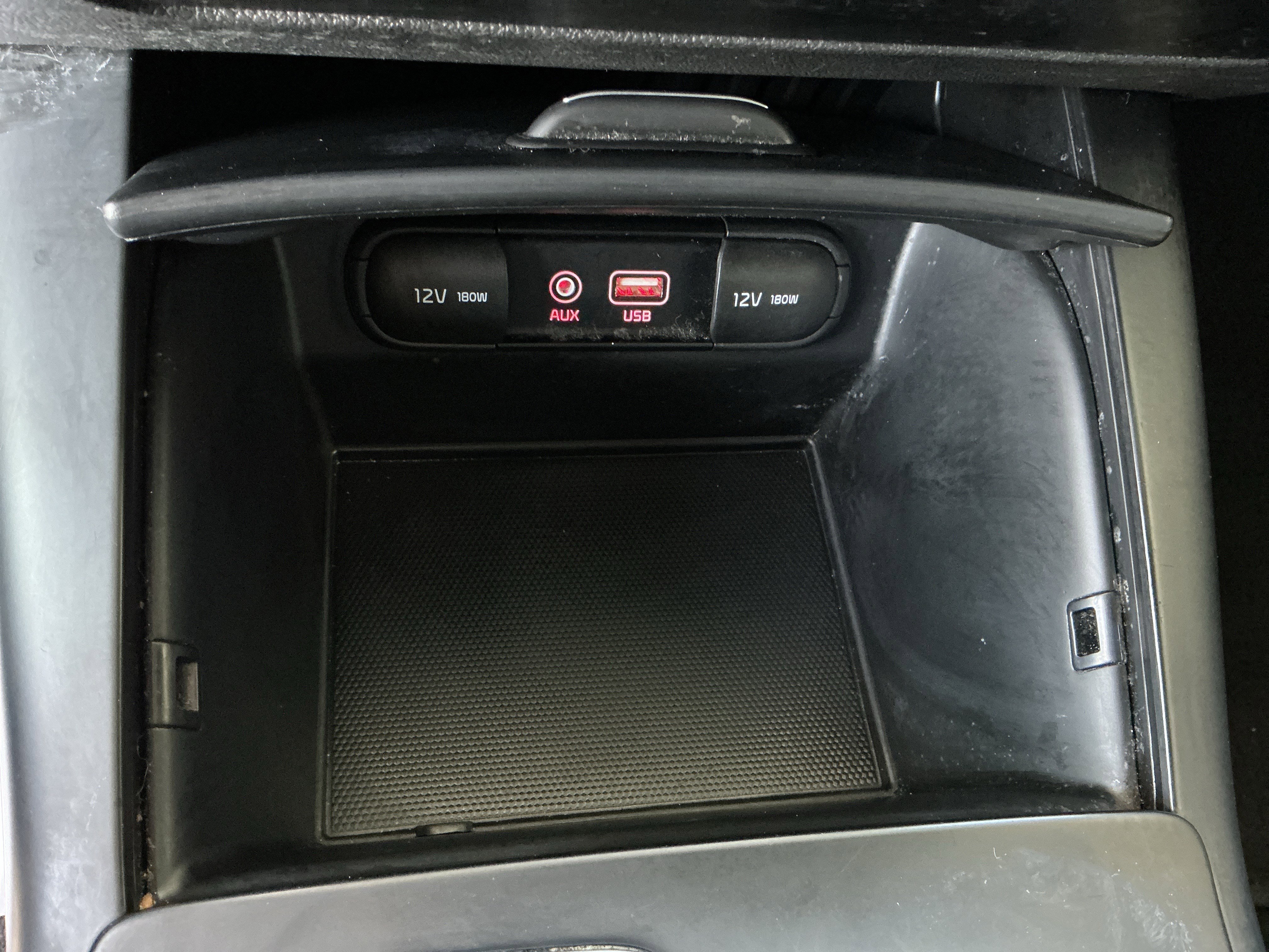 Used 2020 Kia Sorento LX image 27