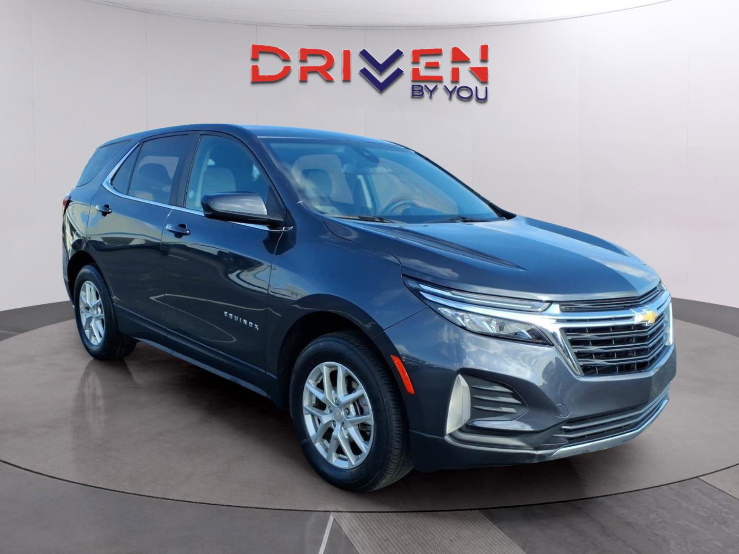 Used 2023 Chevrolet Equinox LT AWD/4WD image 7